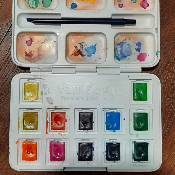 Van Gogh 12 Pan Watercolor Set - Picture 3 of 5